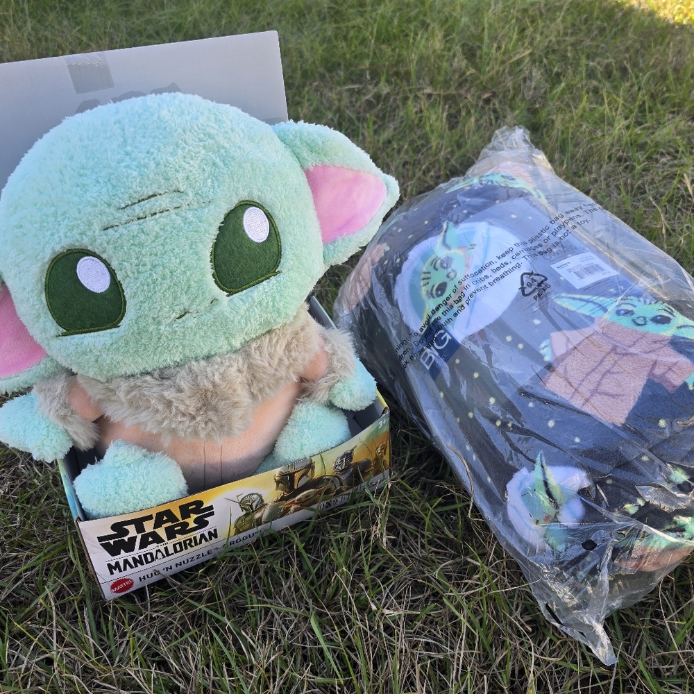 baby yoda grogu bkanket and doll
